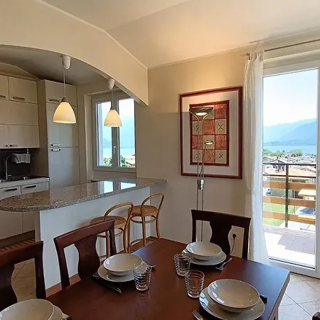 Apartament Views - Larihome A35 *